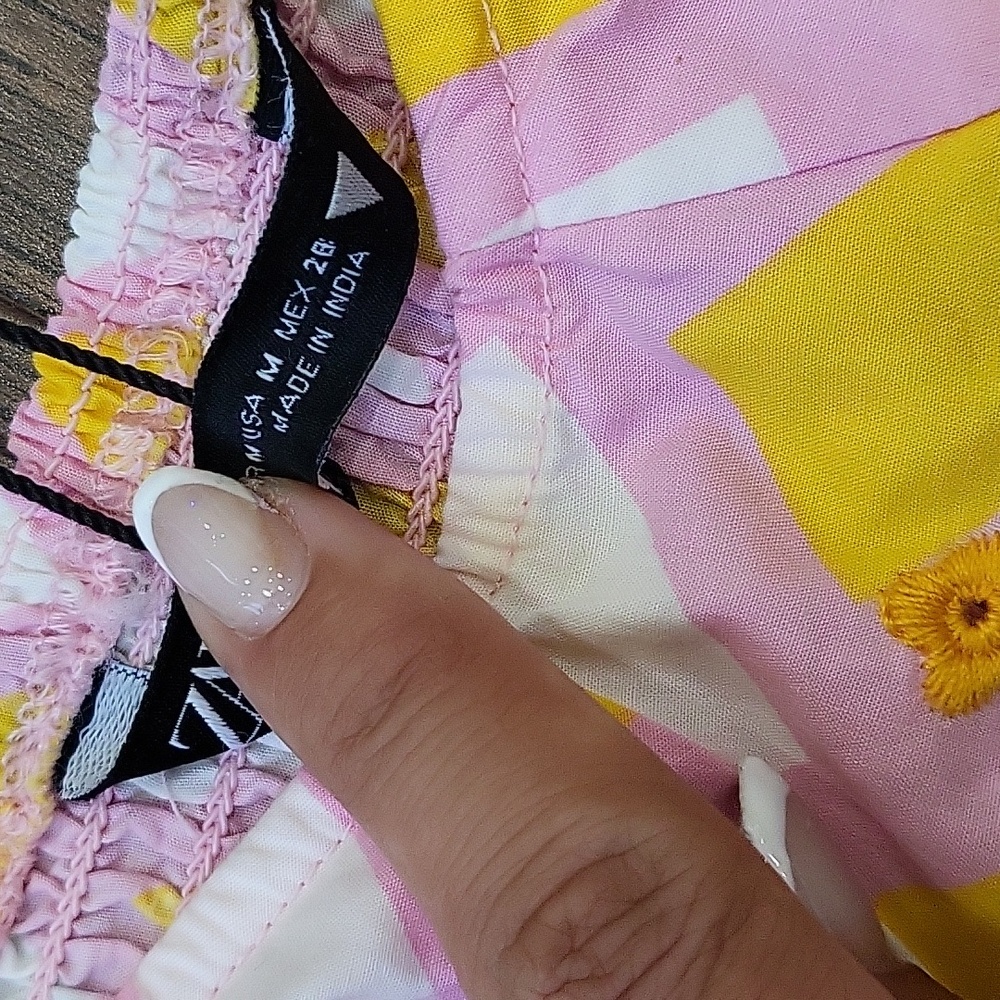 Zara Pink and Yellow Puff Sleeve Top - Picture 8 of 11
